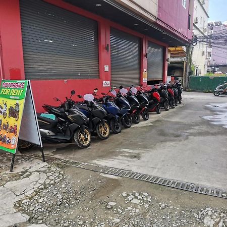 Innarm House Patong Luaran gambar